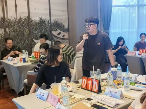 职场素养提升内训课圆满成功：吕依玲老师《报联商》为无锡科莱威航空团队赋能增效