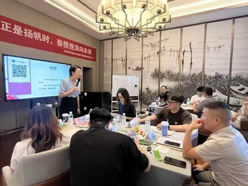 职场素养提升内训课圆满成功：吕依玲老师《报联商》为无锡科莱威航空团队赋能增效