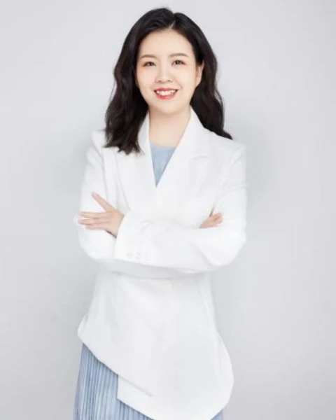 胡曼娜